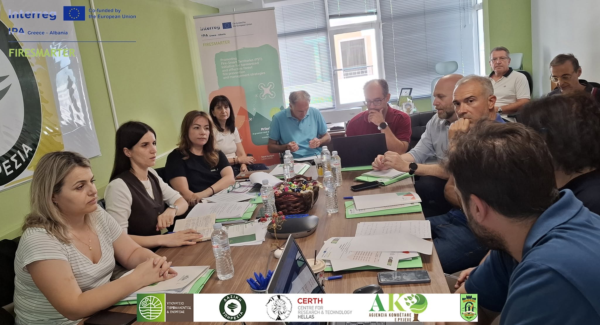 Agjencia Kombëtare e Pyjeve mori pjesë në takimin hapës (Kick-off Meeting) të projektit ndërkufitar FIRESMARTER, i zhvilluar më 16 –17 korrik 2026 në Janinë, Greqi